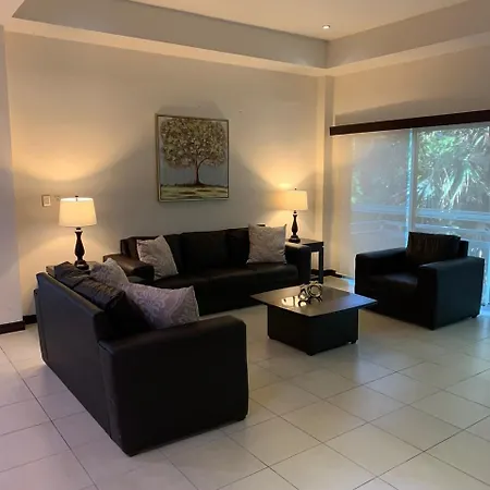 San Pedro Hotel, 5ta Avenida