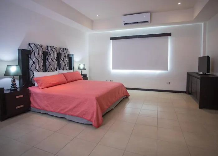 San Pedro Hotel, 5ta Avenida 3*